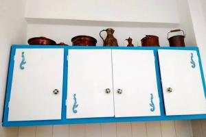 Φωτογραφία από το άλμπουμ του Yacht Front Studio - No 4 στην Ίο