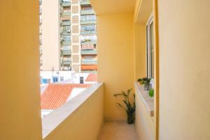 A balcony or terrace at Homely Málaga Malagueta junto al mar, parking privado bajo suplemento