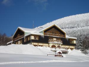 Hotel Zátiší im Winter