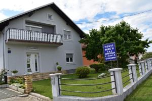Budova, v ktorej sa penzión nachádza