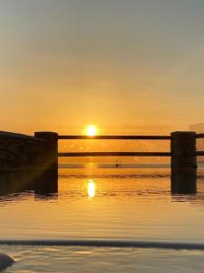 Foto dalla galleria di C.L.S Cavo Delos,Private Pool a Mykonos Città