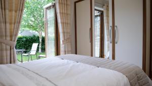 Postel nebo postele na pokoji v ubytování Mullingar town apartment 2 bedrooms
