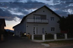 Budova, v ktorej sa penzión nachádza
