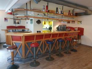 Lounge nebo bar v ubytování Ferienhaus Brenner + 26 fotografií