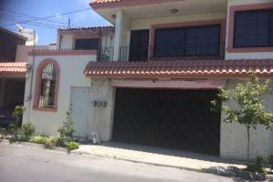Το κτήριο όπου στεγάζεται  το διαμέρισμα
