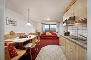 Köök või kööginurk majutusasutuses Perlhof +53 fotot