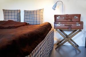 En eller flere senge i et værelse på Brørup Kjærsgaard, Hygge, ro, natur og landliv