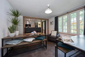 Istumisnurk majutusasutuses Chalet Turbina