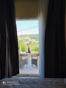 Nespecifikovaný výhled na hory nebo výhled na hory při pohledu z apartmánu