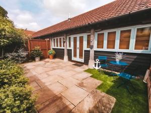 Gallery image of 7 Grove Farm Barns in Sculthorpe