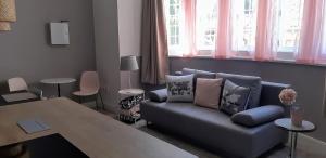 A seating area at Flat Jindrichuv Hradec