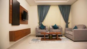 אזור ישיבה ב-Rama Yanbu Hotel-Suite