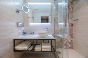 Koupelna v ubytování Mercure Budapest Korona