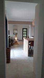 Fotografie z fotogalerie ubytování VILLA Provençale Contemporaine VUE MER & PISCINE CHAUFFEE 3 Chambres en-suite v destinaci LʼÉglise