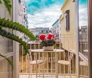 Balkón alebo terasa v ubytovaní Chiaia Premium Flat, Naples Center, Near Seaside