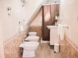 Kúpeľňa v ubytovaní Chiaia Premium Flat, Naples Center, Near Seaside + 19 fotografií