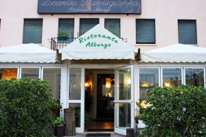 Exteriér nebo vchod ubytování Locanda Montegrappa