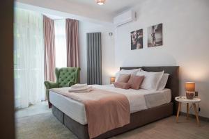 Ένα ή περισσότερα κρεβάτια σε δωμάτιο στο Sea la Vie 2BR Apt Spa n Pool Beach resort +35 φωτογραφίες