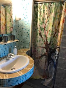 Koupelna v ubytování Casa di Floumy + 37 fotografií
