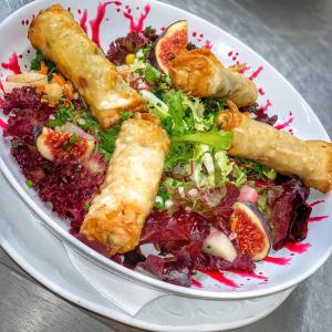 Jedzenie w hotelu lub w pobliżu