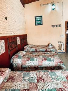 Ένα ή περισσότερα κρεβάτια σε δωμάτιο στο PENSION VERGARA , Sevilla