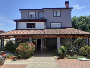 Budova, kde se bed and breakfast nachází
