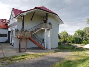 Budynek, w którym mieści się apartament
