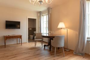 טלויזיה ו/או מרכז בידור ב-IN LUCUS Guest House