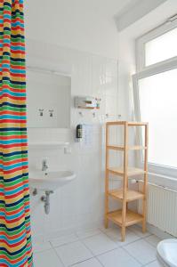 Koupelna v ubytování Happy Hotel Berlin
