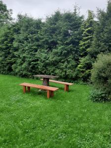 Taman di luar APARTAMENT U MARYSI