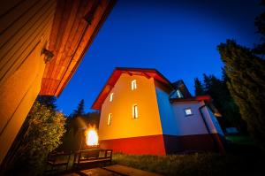 Hoone, kus villa asub