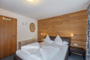Postel nebo postele na pokoji v ubytování Appartement Rosengarten