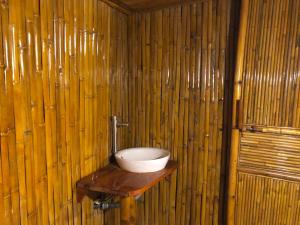 Phòng tắm tại Mai Chau with Love homestay