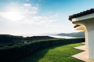 a view of the water from a house at Le Ville Le Saline in Palau