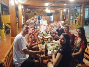 Khách lưu trú tại Mai Chau with Love homestay