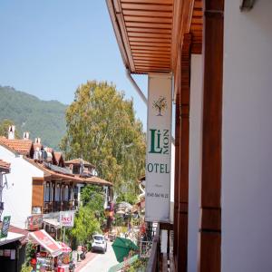 Nespecifikovaný výhled na hory nebo výhled na hory při pohledu z hotelu + 34 fotografií