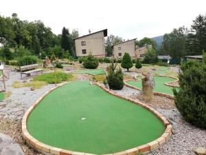 Golf v apartmánu nebo okolí