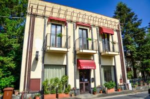 Budova, kde se hotel nachází