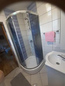 Koupelna v ubytování Rooms Luka