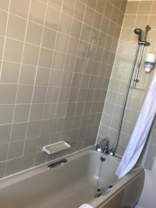 Koupelna v ubytování Stotfield Hotel