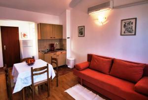 Kuchyň nebo kuchyňský kout v ubytování MONTE Beach Apartments