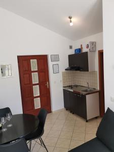 Dapur atau dapur kecil di Apartment Teo Volme
