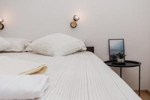 Postel nebo postele na pokoji v ubytování Studio Apartment Harmony NP Krka
