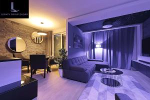 TV a/nebo společenská místnost v ubytování Legacy Marine2 - Zadar, Luxury Suites