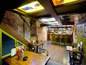Lounge nebo bar v ubytování Prague Inn