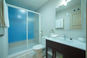 Kúpeľňa v ubytovaní Casa Palacio Cádiz by Luxury Suites Cadiz