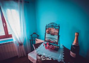 La Casa Sul Fiordo Lago del Turano客房内的一张或多张床位