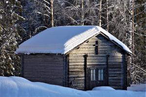 Old Pine Husky Lodge v zimě