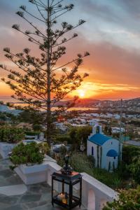 The sunrise or sunset as seen from the holiday home or nearby