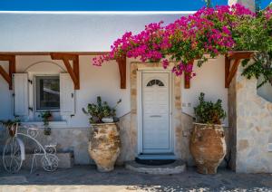 The building in which the holiday home is located